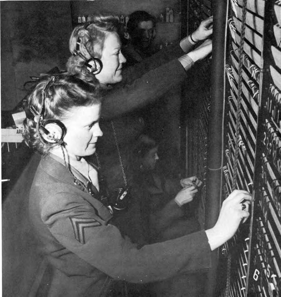 WAACs drilling at Fort Des Moines, 1942